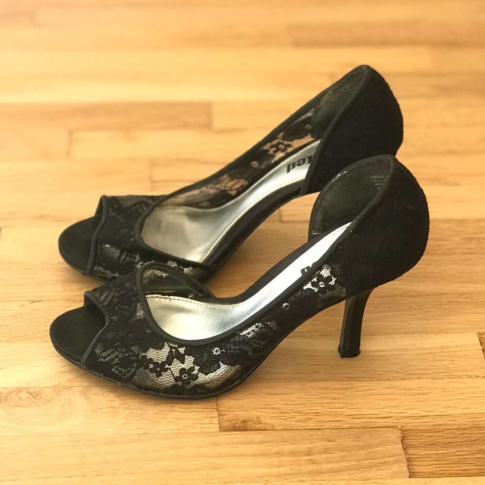 Black lace women’s high heels